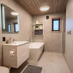 Casa de Férias Luxury Cabin, Wellness And View Over The Tyrifjord *
