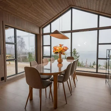 Luxury Cabin, Wellness And View Over The Tyrifjord Ferienhaus *