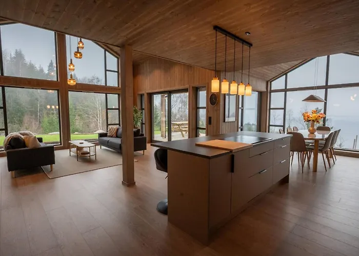 Feriehus Luxury Cabin, Wellness And View Over The Tyrifjord